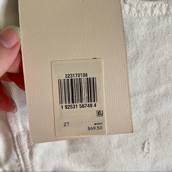 LEVIS 501 MID RISE SHORTS NWT - Picture 5 of 5